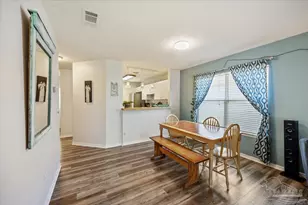 7650 Chablis Cir, Navarre, FL 32566 - Photo 9