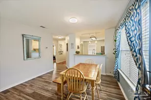 7650 Chablis Cir, Navarre, FL 32566 - Photo 7