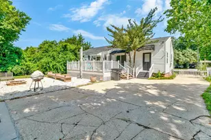 1541 E Jordan St, Pensacola, FL 32503 - Photo 9