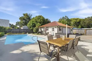 114 Fairpoint Dr, Gulf Breeze, FL 32561 - Photo 35