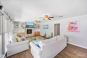 4736 Hickory Shores Blvd, Gulf Breeze, FL 32563 - Photo 23