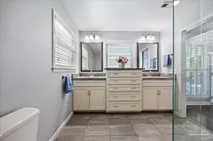 4736 Hickory Shores Blvd, Gulf Breeze, FL 32563 - Photo 35