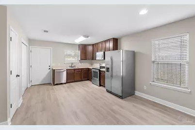 1974 Crosscreek Cir, Gulf Breeze, FL 32563 - Photo 11