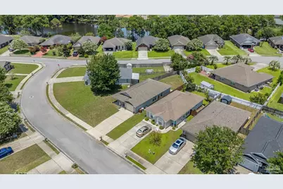 1974 Crosscreek Cir, Gulf Breeze, FL 32563 - Photo 31