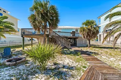 1446 Alabama St, Navarre Beach, FL 32566 - Photo 7