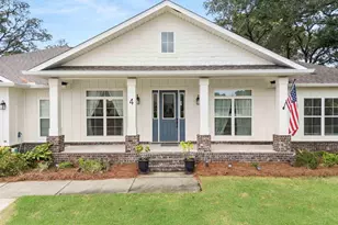 4 Gilmore Dr, Gulf Breeze, FL 32561 - Photo 1