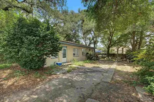 208 Pinewood Ln, Pensacola, FL 32507 - Photo 49