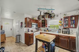 208 Pinewood Ln, Pensacola, FL 32507 - Photo 7