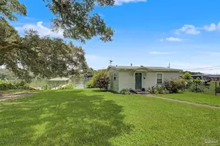 208 Pinewood Ln, Pensacola, FL 32507 - Photo 39