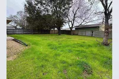 2374 Windstone Dr, Pensacola, FL 32526 - Photo 13