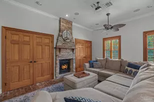 4594 Soundside Dr, Gulf Breeze, FL 32563 - Photo 27