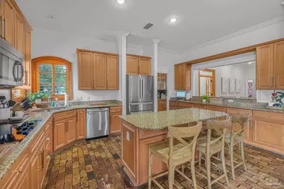 4594 Soundside Dr, Gulf Breeze, FL 32563 - Photo 11