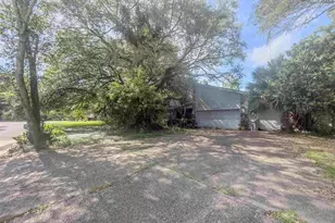 410 Twin Lakes Dr, Pensacola, FL 32504 - Photo 5