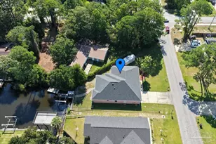 3220 Duke Dr, Gulf Breeze, FL 32563 - Photo 43