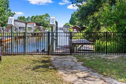 3220 Duke Dr, Gulf Breeze, FL 32563 - Photo 35