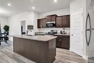 1641 Slate Dr, Cantonment, FL 32533 - Photo 3