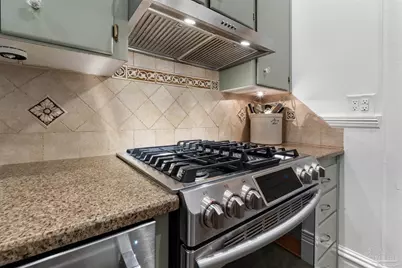 1305 N 15th Ave, Pensacola, FL 32503 - Photo 29