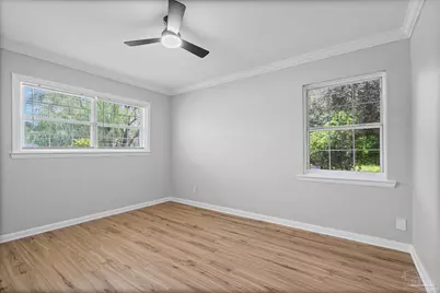 835 S Madison Dr, Pensacola, FL 32505 - Photo 9
