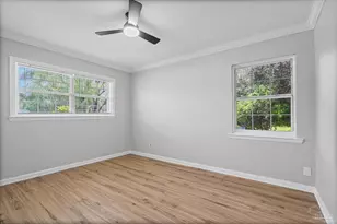 835 S Madison Dr, Pensacola, FL 32505 - Photo 9