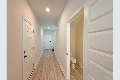 5718 Stellarjay St, Gulf Breeze, FL 32563 - Photo 9