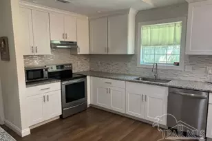 3172 Auburn Pkwy, Gulf Breeze, FL 32563 - Photo 3