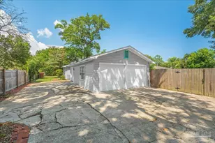 15 Lakeside Dr, Pensacola, FL 32507 - Photo 49