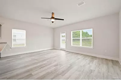 5530 Lexlee Blvd, Pensacola, FL 32526 - Photo 11