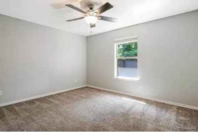 1921 University St, Pensacola, FL 32504 - Photo 33