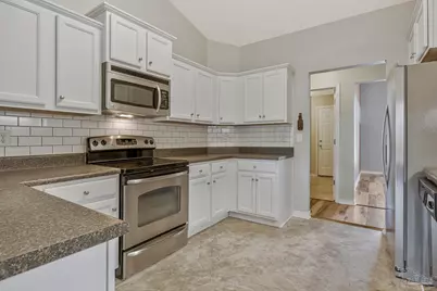 1921 University St, Pensacola, FL 32504 - Photo 11