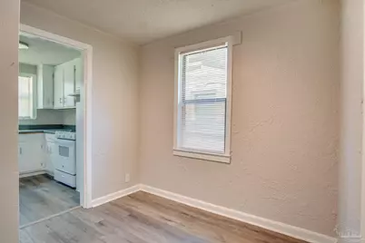 1016 W Maxwell St, Pensacola, FL 32501 - Photo 7