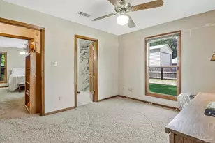 5555 Trafalgar Dr, Pensacola, FL 32504 - Photo 25