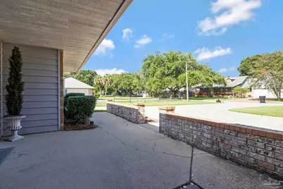 5555 Trafalgar Dr, Pensacola, FL 32504 - Photo 59