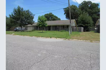 8364 Stanton Pl, Pensacola, FL 32526 - Photo 3