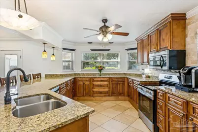 1303 Ceylon Dr, Gulf Breeze, FL 32563 - Photo 3
