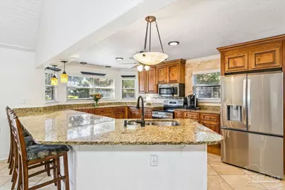 1303 Ceylon Dr, Gulf Breeze, FL 32563 - Photo 13