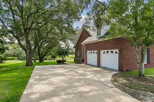 3098 Cobblestone Dr, Pace, FL 32571 - Photo 3