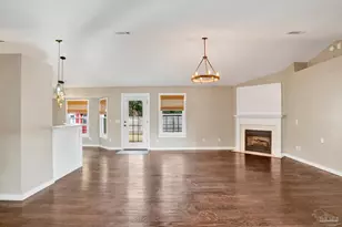 1524 Sandcliff Dr, Pensacola, FL 32507 - Photo 5