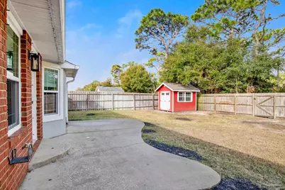 1524 Sandcliff Dr, Pensacola, FL 32507 - Photo 27