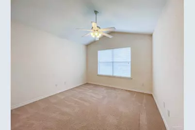 4606 Isles Dr, Pensacola, FL 32507 - Photo 9