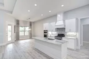 7703 Freesia, Navarre, FL 32566 - Photo 5