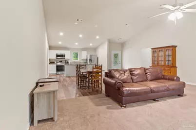 4571 Sunlight Cir, Milton, FL 32583 - Photo 5