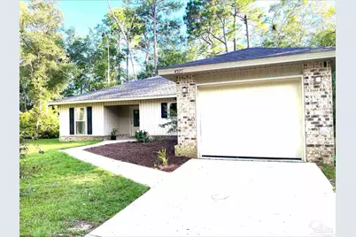 4571 Sunlight Cir, Milton, FL 32583 - Photo 1