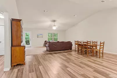 4571 Sunlight Cir, Milton, FL 32583 - Photo 3