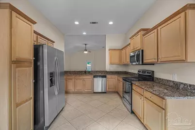 10533 Millbrook Dr, Cantonment, FL 32534 - Photo 7