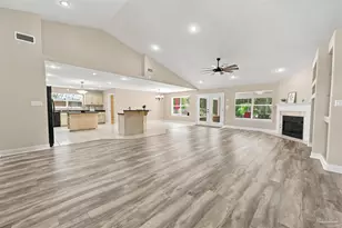 1338 Ashford Dr, Gulf Breeze, FL 32563 - Photo 9