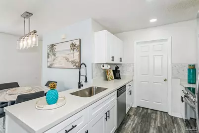 8407 Jarmen Ln, Pensacola, FL 32534 - Photo 9