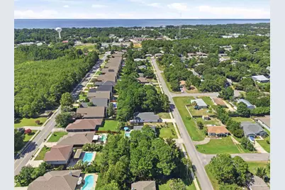 1625 Amarillo Trl, Gulf Breeze, FL 32563 - Photo 51