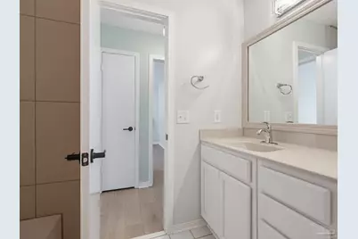 3585 Riddick Dr, Pensacola, FL 32504 - Photo 19