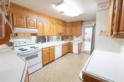 2570 Bayou Blvd, Pensacola, FL 32503 - Photo 11