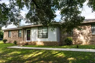 1200 Hidden Terrace Dr, Cantonment, FL 32533 - Photo 1